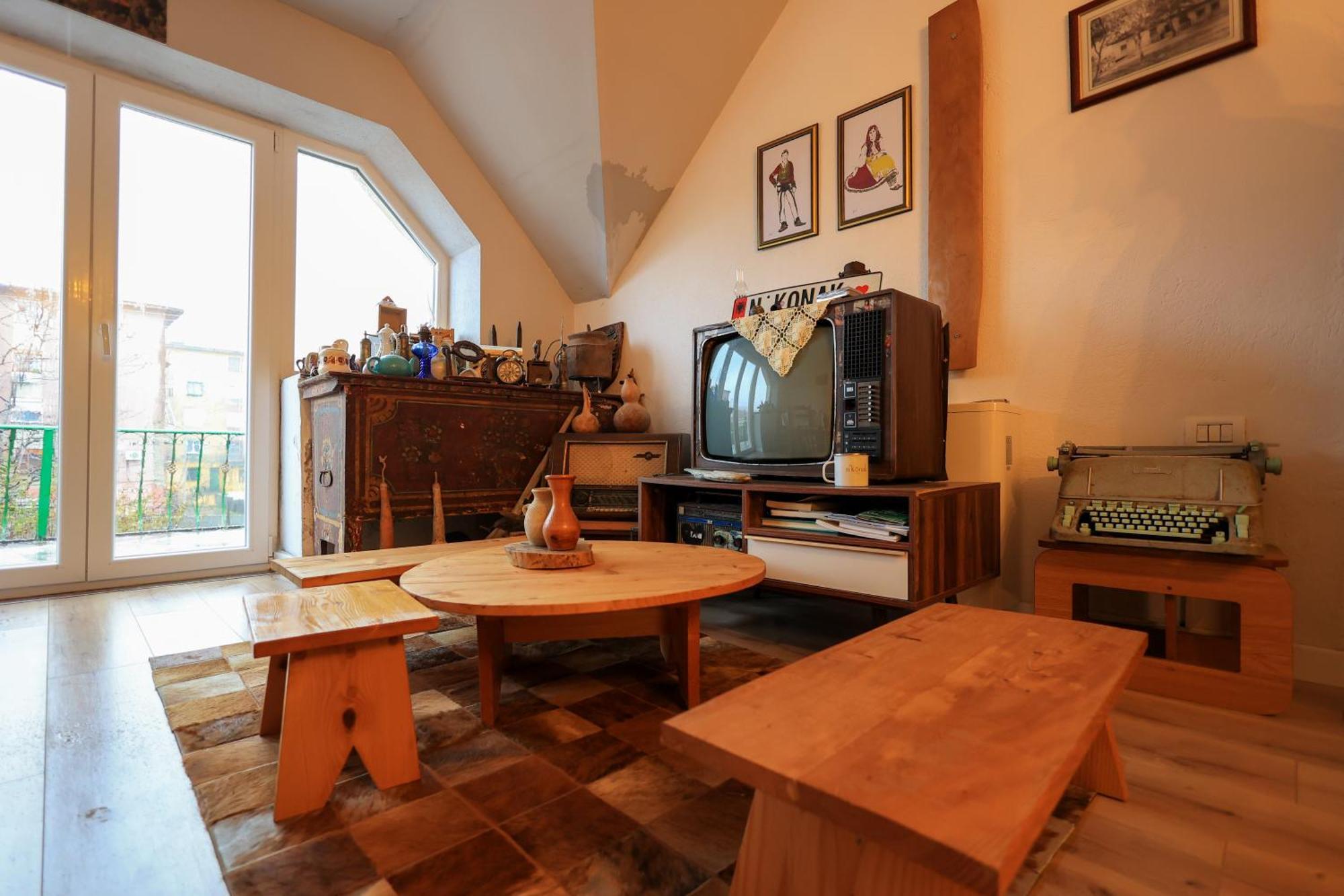 N'Konak Guesthouse Puke Ngoại thất bức ảnh