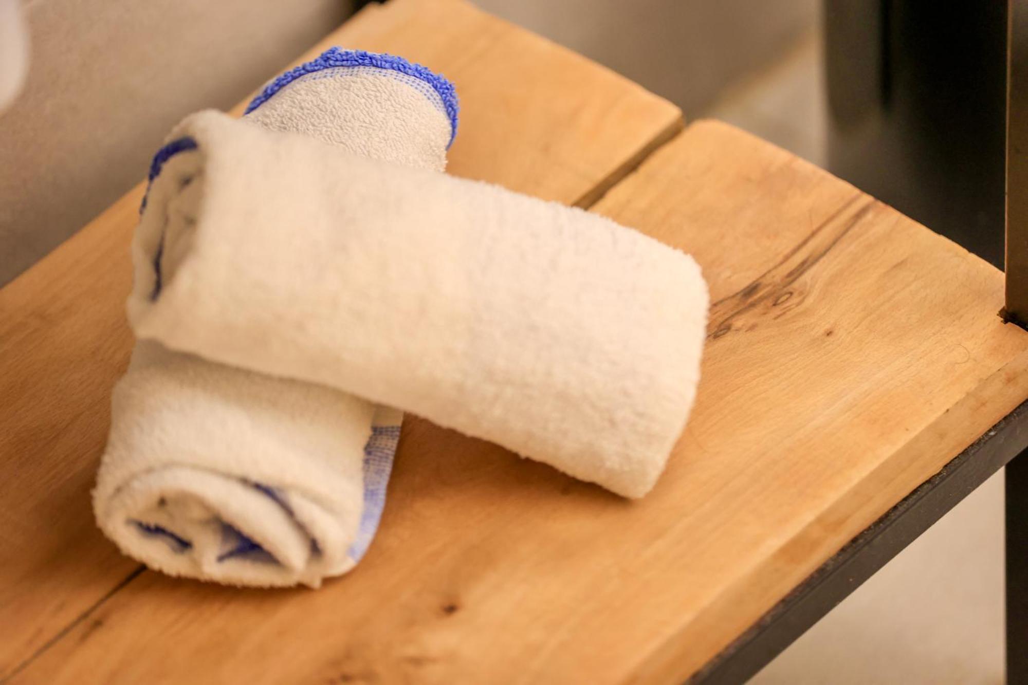 N'Konak Guesthouse Puke Ngoại thất bức ảnh